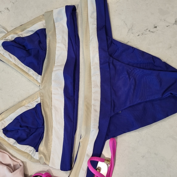 Beach Bunny Swimwear 3pc sets - Picture 2 of 10